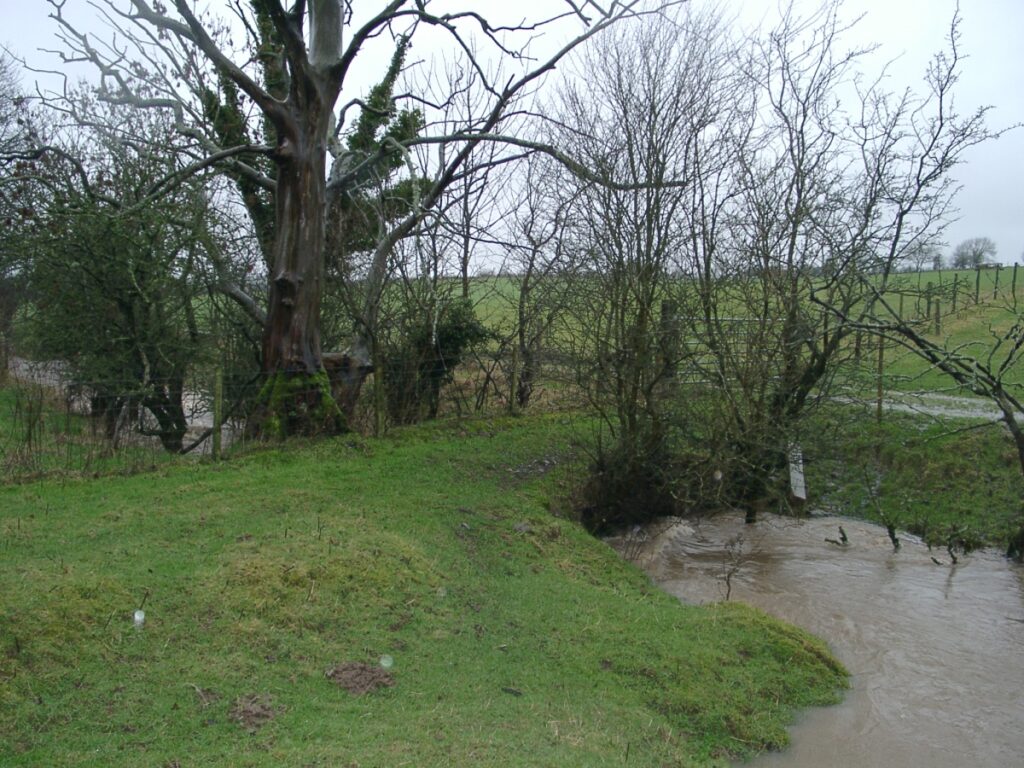 2004 Jan 31 Dovenby Beck Flood Level Hits The Drystone Packhorse Bridge 2